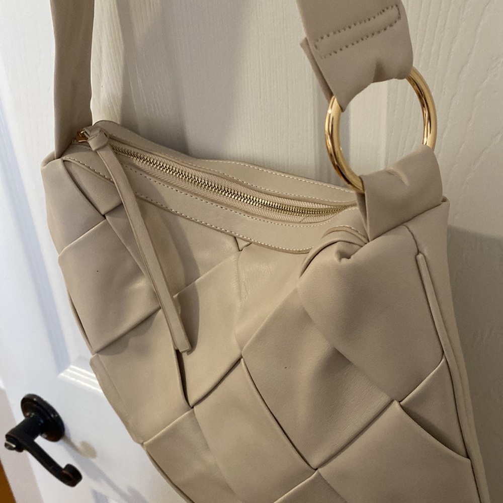 Beige bag - Picture 3 of 3